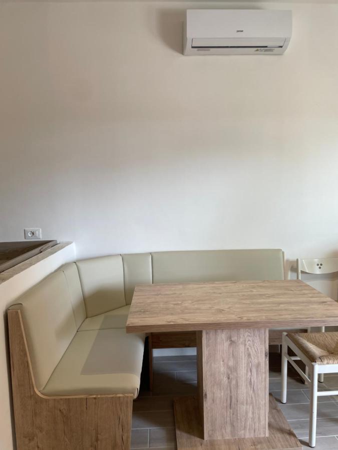 Residence Apollo - Walterigato Apartments Solo Per Famiglie Лідо-ді-Єзоло Екстер'єр фото