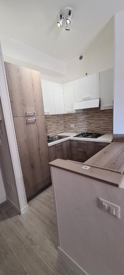 Residence Apollo - Walterigato Apartments Solo Per Famiglie Лідо-ді-Єзоло Екстер'єр фото
