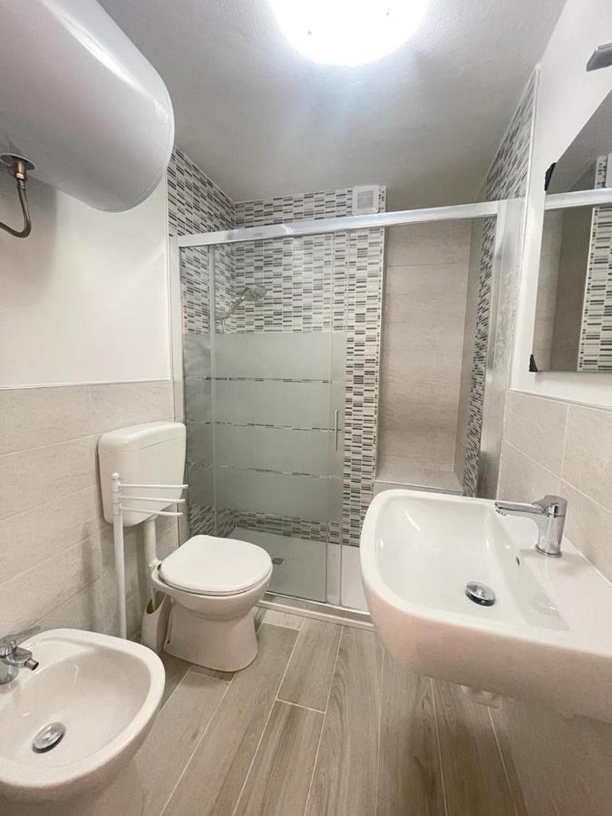 Residence Apollo - Walterigato Apartments Solo Per Famiglie Лідо-ді-Єзоло Екстер'єр фото