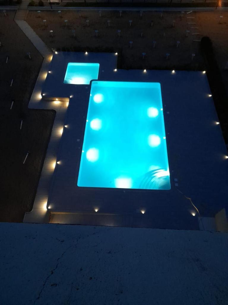 Residence Apollo - Walterigato Apartments Solo Per Famiglie Лідо-ді-Єзоло Екстер'єр фото