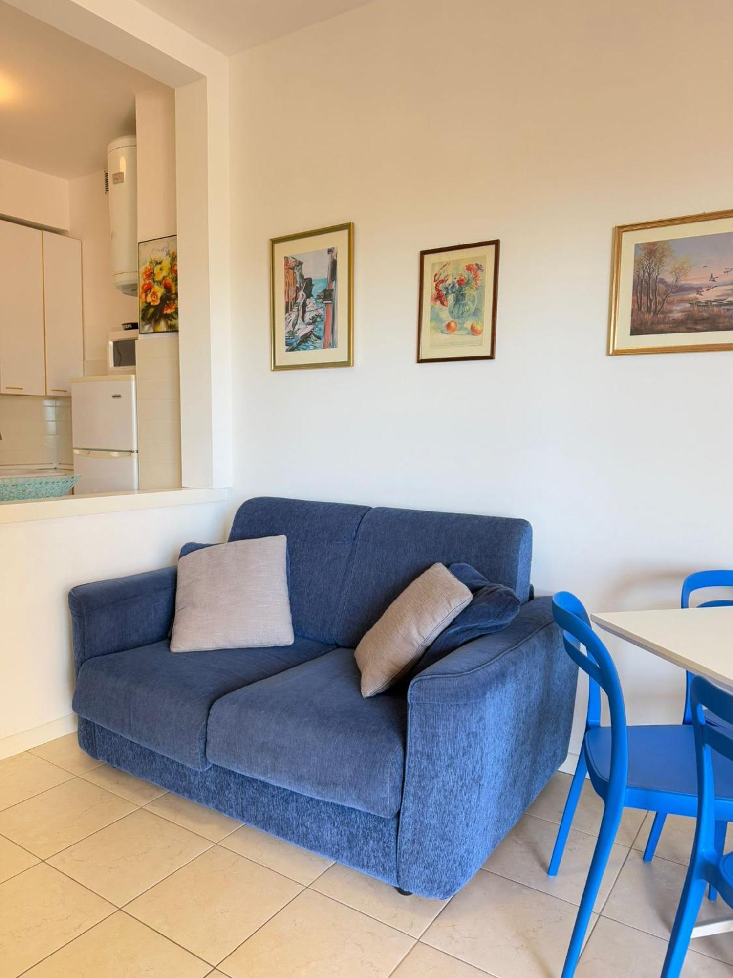 Residence Apollo - Walterigato Apartments Solo Per Famiglie Лідо-ді-Єзоло Екстер'єр фото